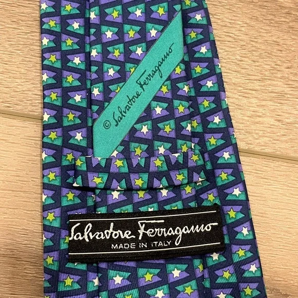 SALVATORE FERRAGAMO Star Printed 100% Silk Tie